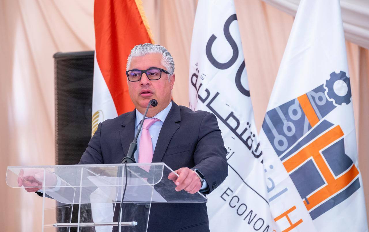 رئيس اقتصادية قناة السويس