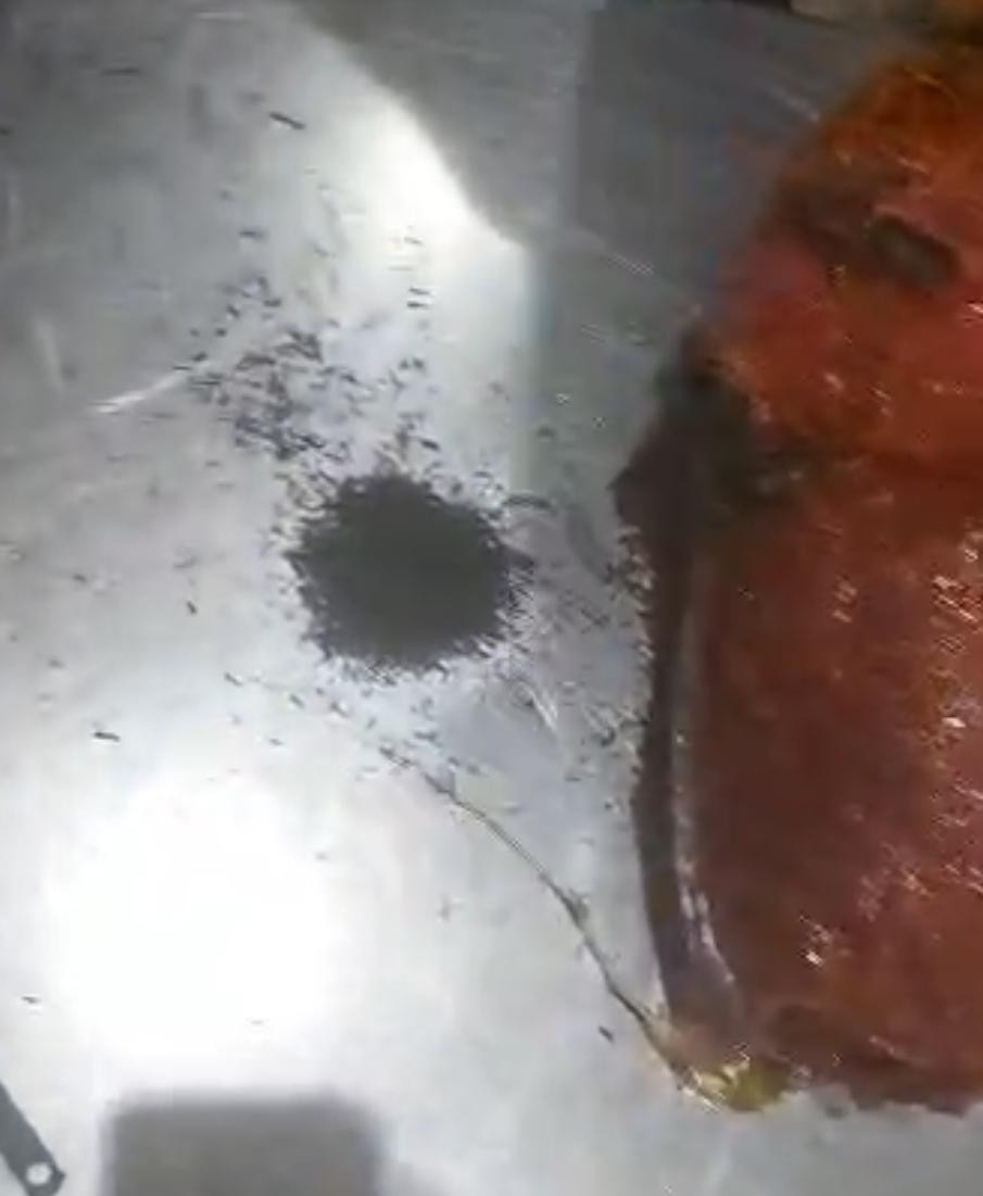 مخدرات داخل عبوات عسل