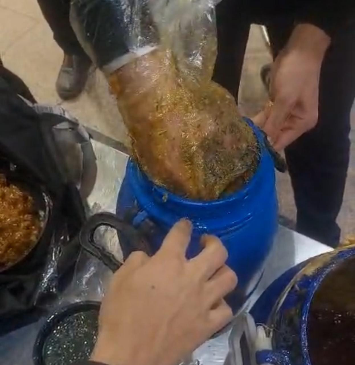 مخدرات داخل عبوات عسل