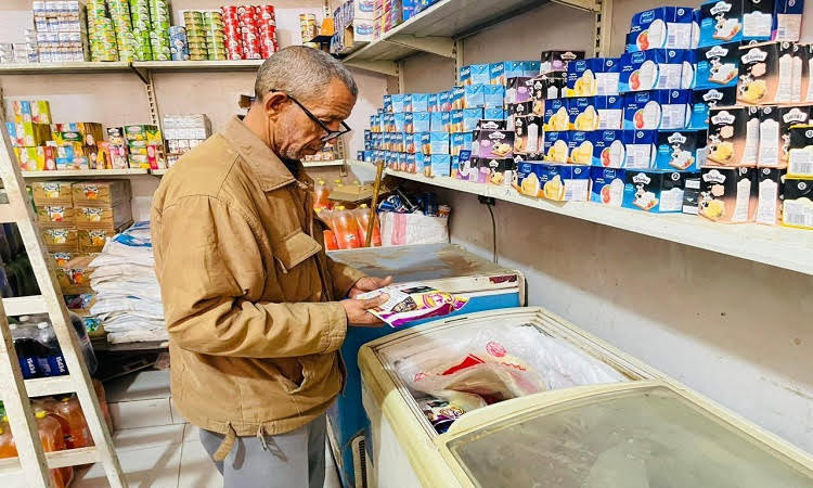 محافظ القليوبية يتابع جهود مديرية التموين في إحكام الرقابة على الأسواق