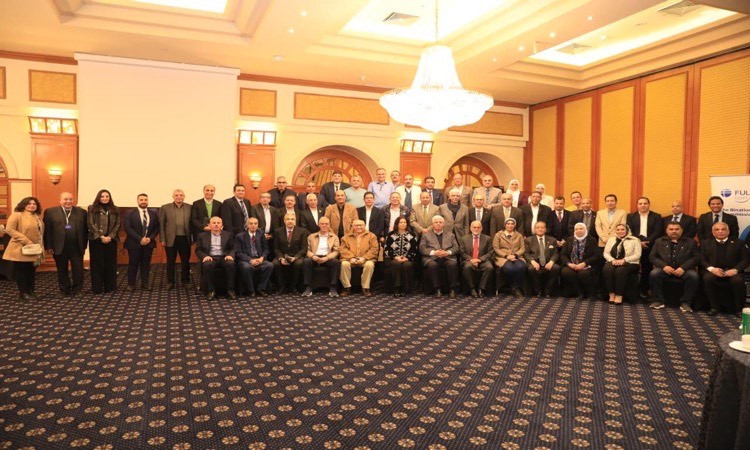 رئيس جامعة المنيا يشارك في ورشة 