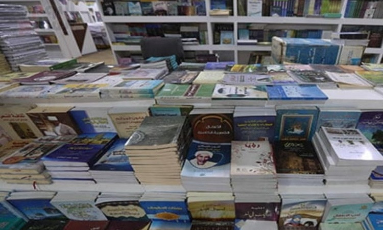 الهيئة العامة للكتاب تنفي شائعة غلق معرض القاهرة الدولي للكتاب