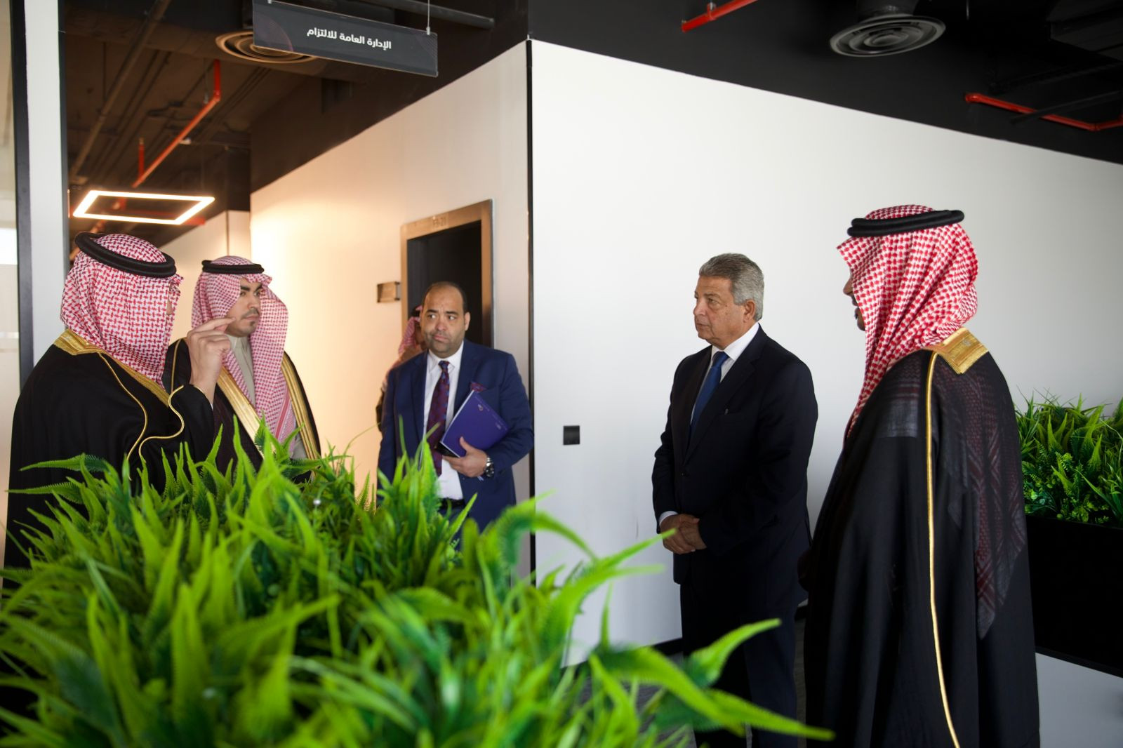 رئيس الأعلى للإعلام يعقد لقاءات موسعة على هامش المنتدى السعودي للإعلام