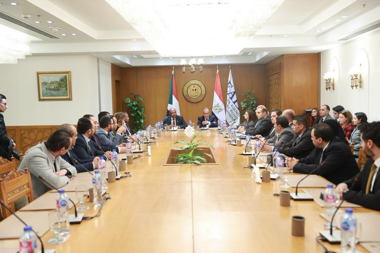 وزير الخارجية