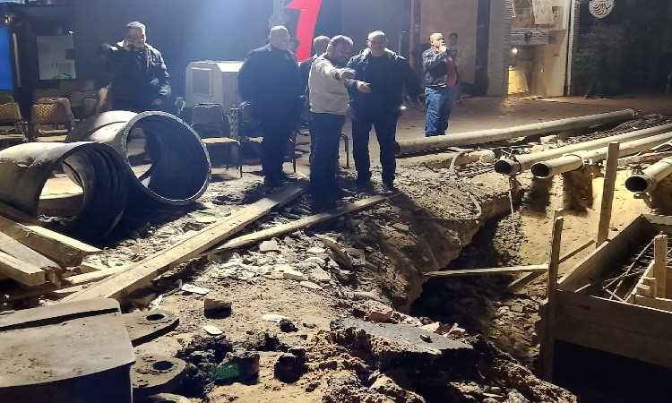 محافظ الجيزة يتابع أعمال تحويل خط مياه متعارض مع مسار مونوريل 6 أكتوبر