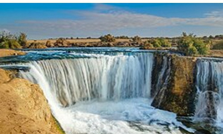 مشروعات بيئية لتعزيز السياحة الخضراء بمحمية قارون ووادي الريان