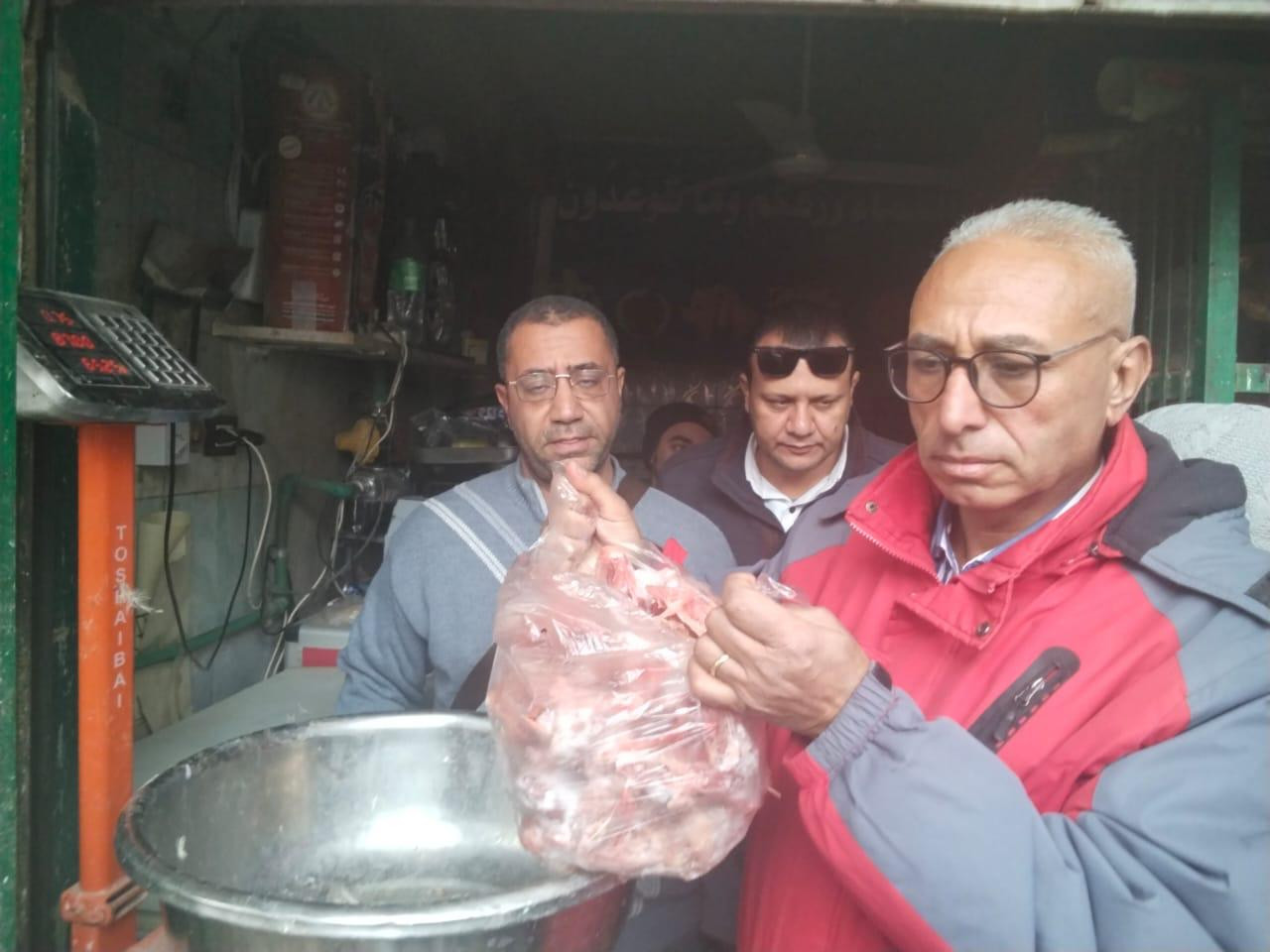 لحوم غير صالحة