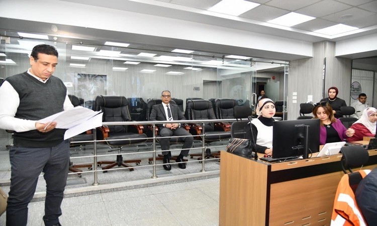 محافظ الفيوم يتابع حملات 