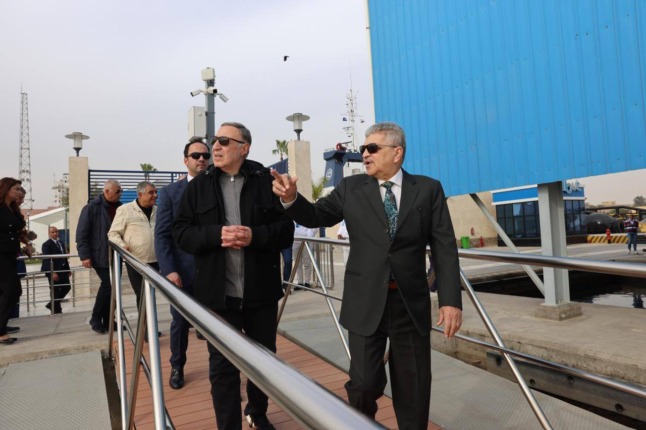 الفريق أسامة ربيع