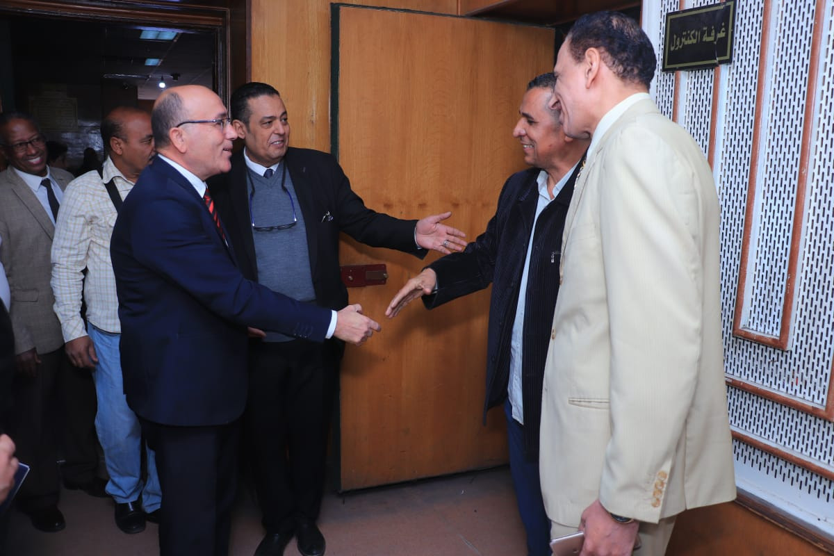 القنوات الإقليمية