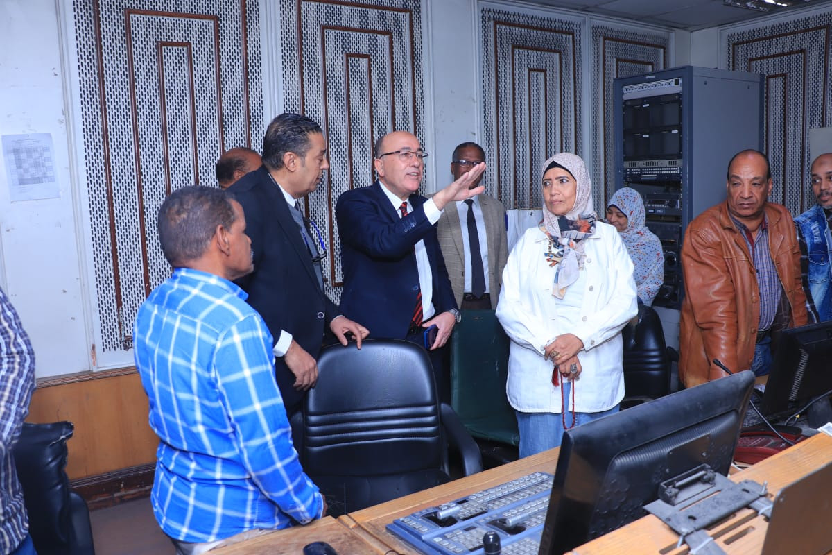 القنوات الإقليمية