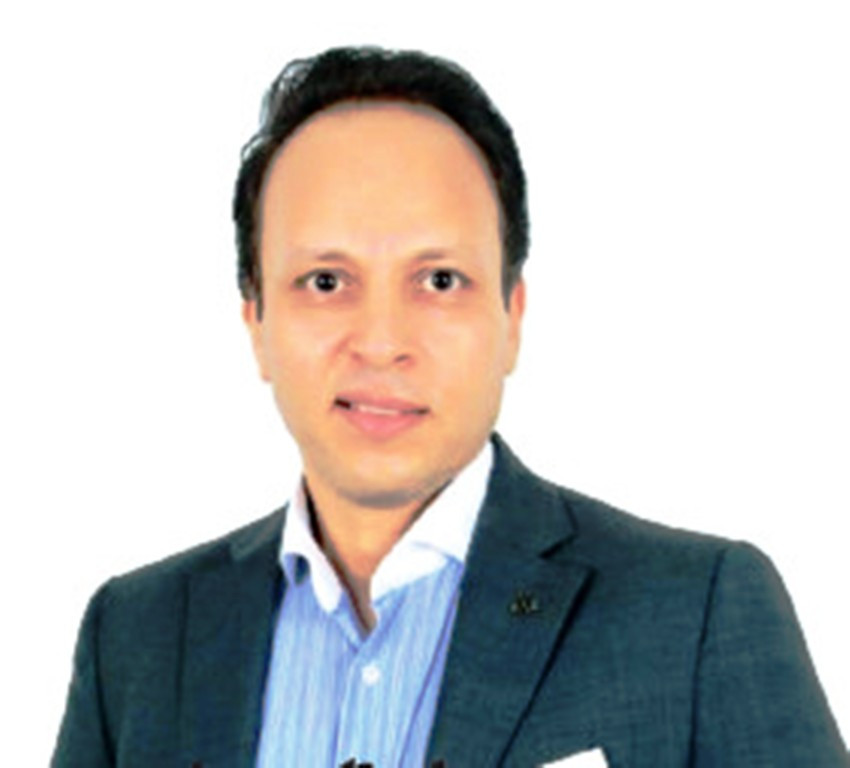 عالم التجميل.. بين الوهم والأحلام