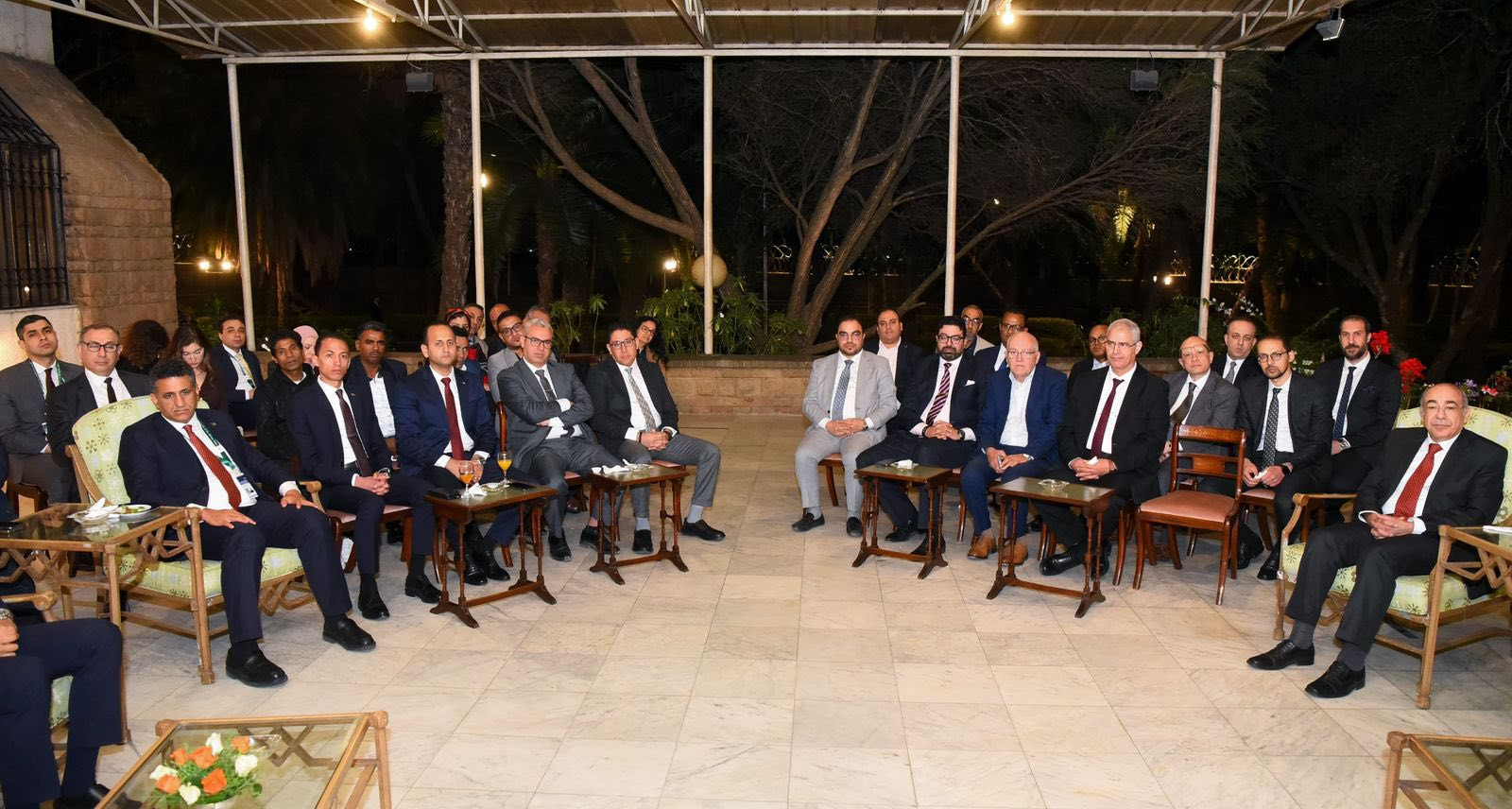 وزير الخارجية