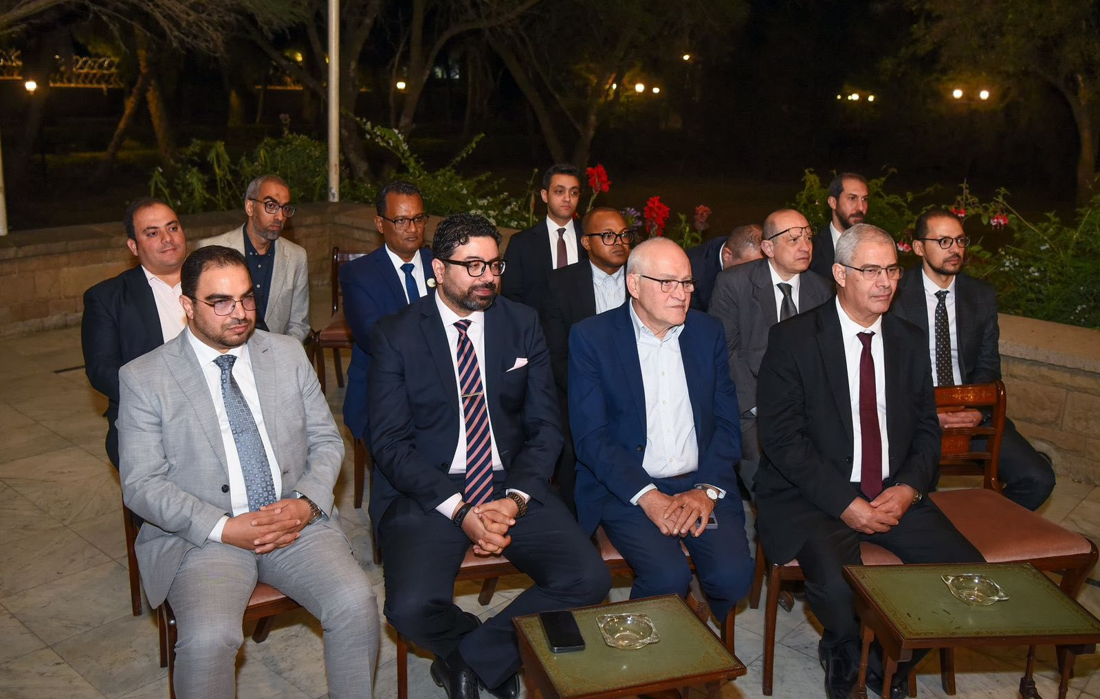 وزير الخارجية