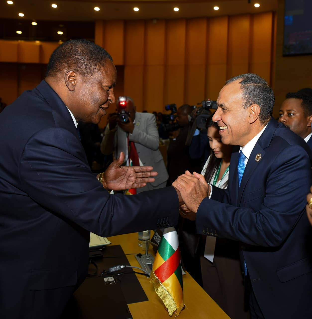 وزير الخارجية