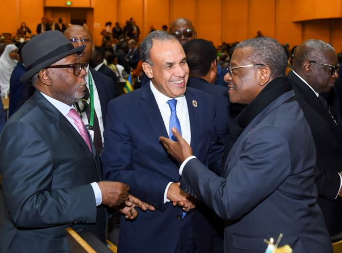 وزير الخارجية