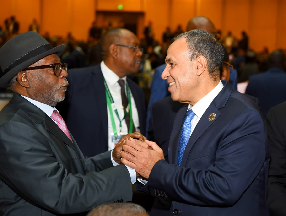 وزير الخارجية