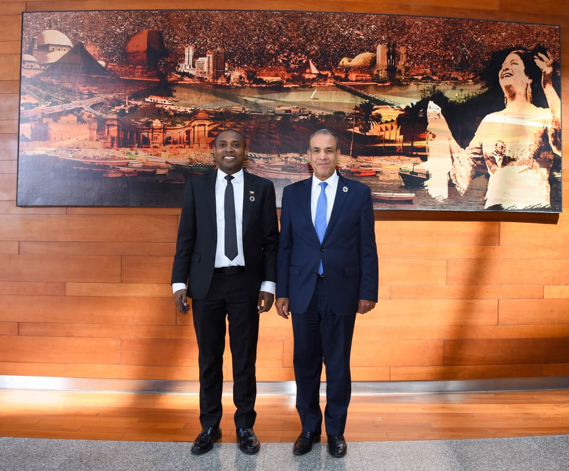 وزير الخارجية