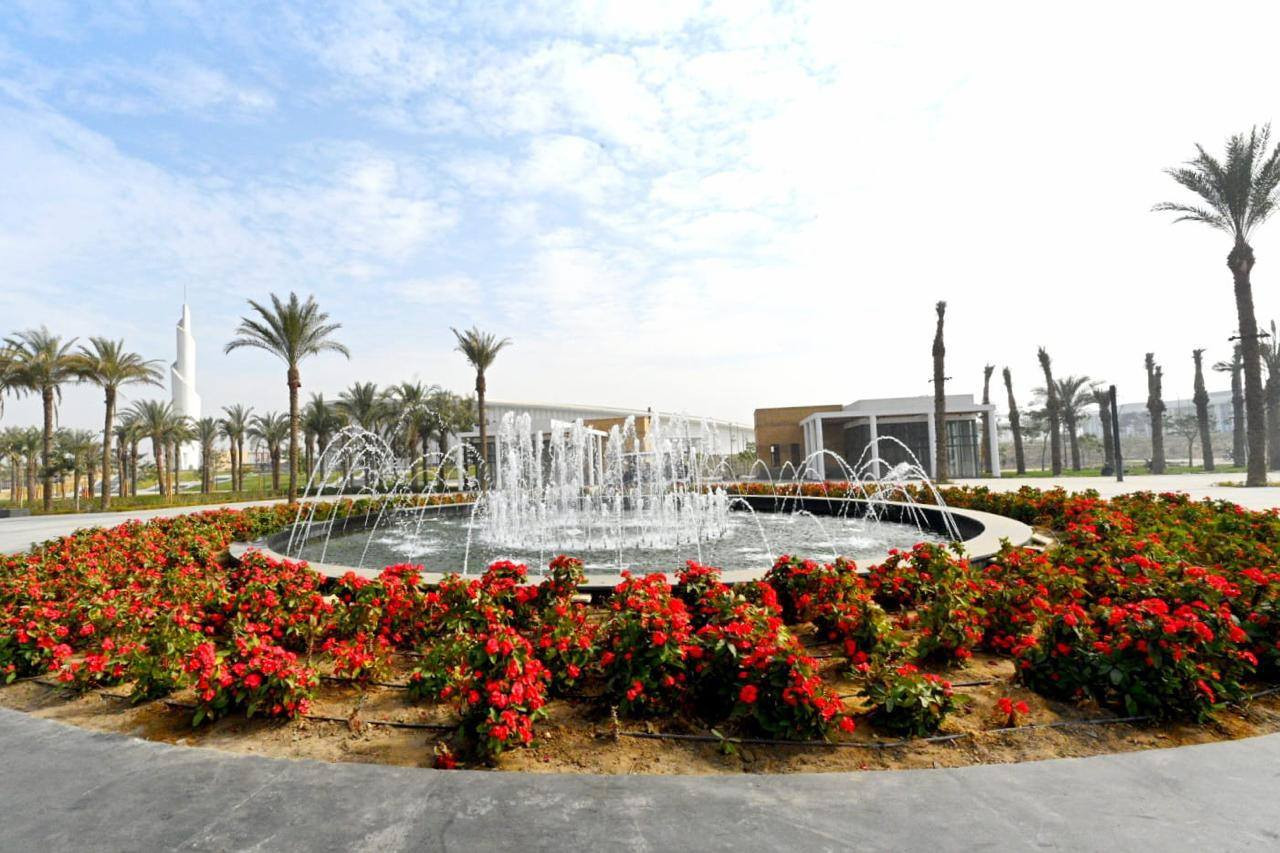 وزيرة الاسكان