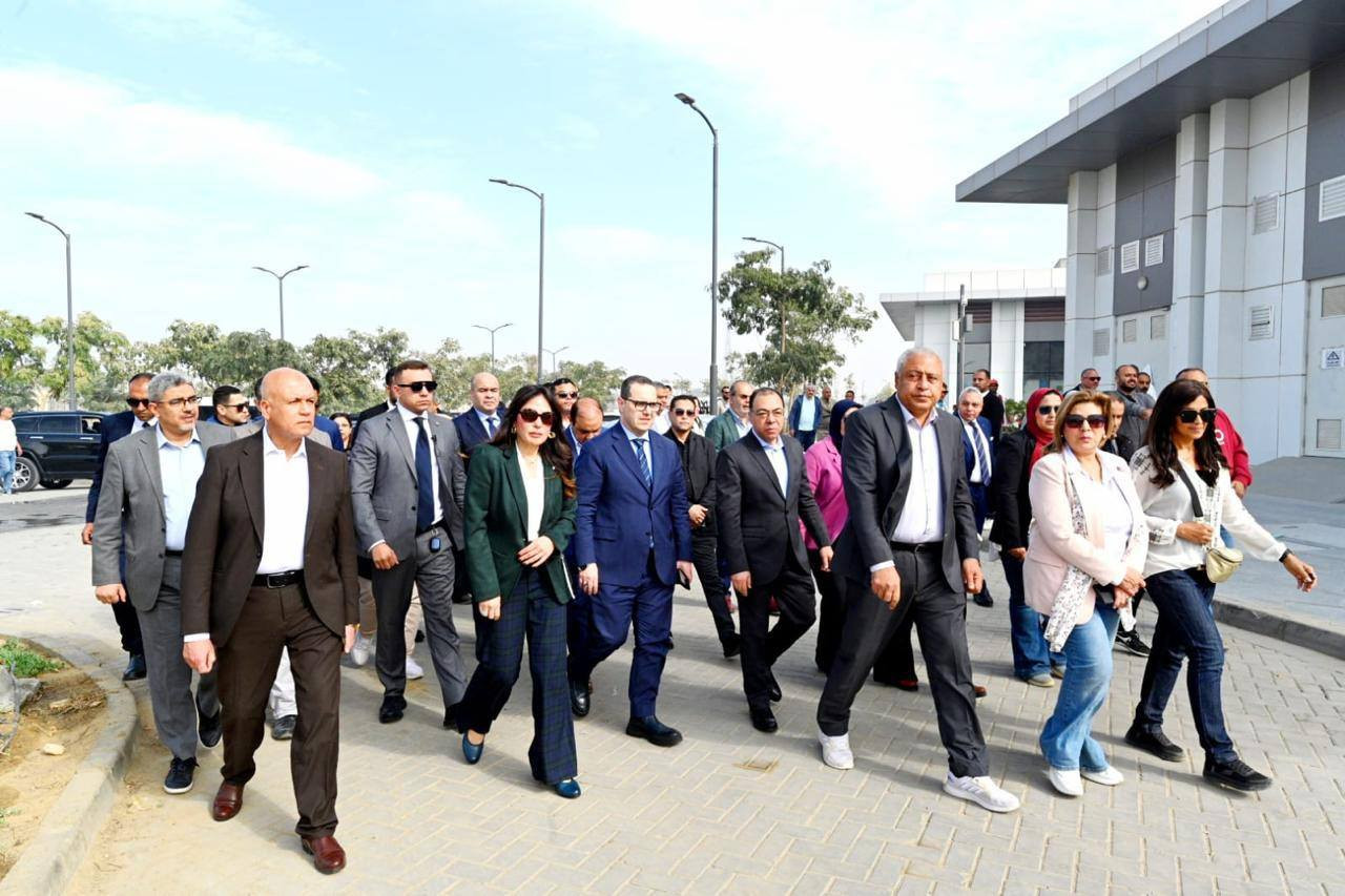 وزيرة الاسكان