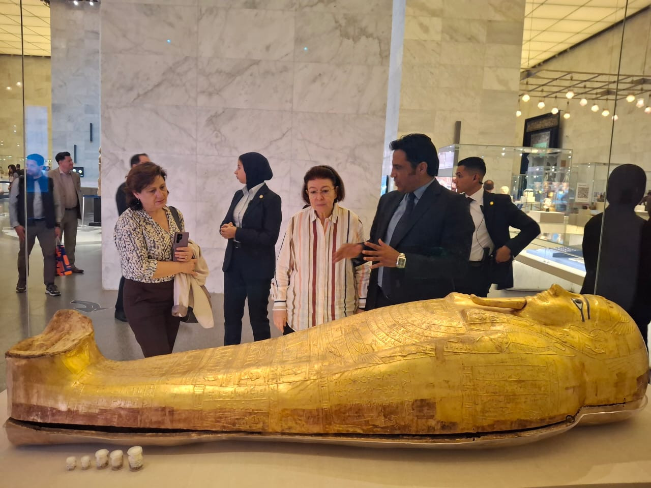 وزيرة الثقافة اليونانية