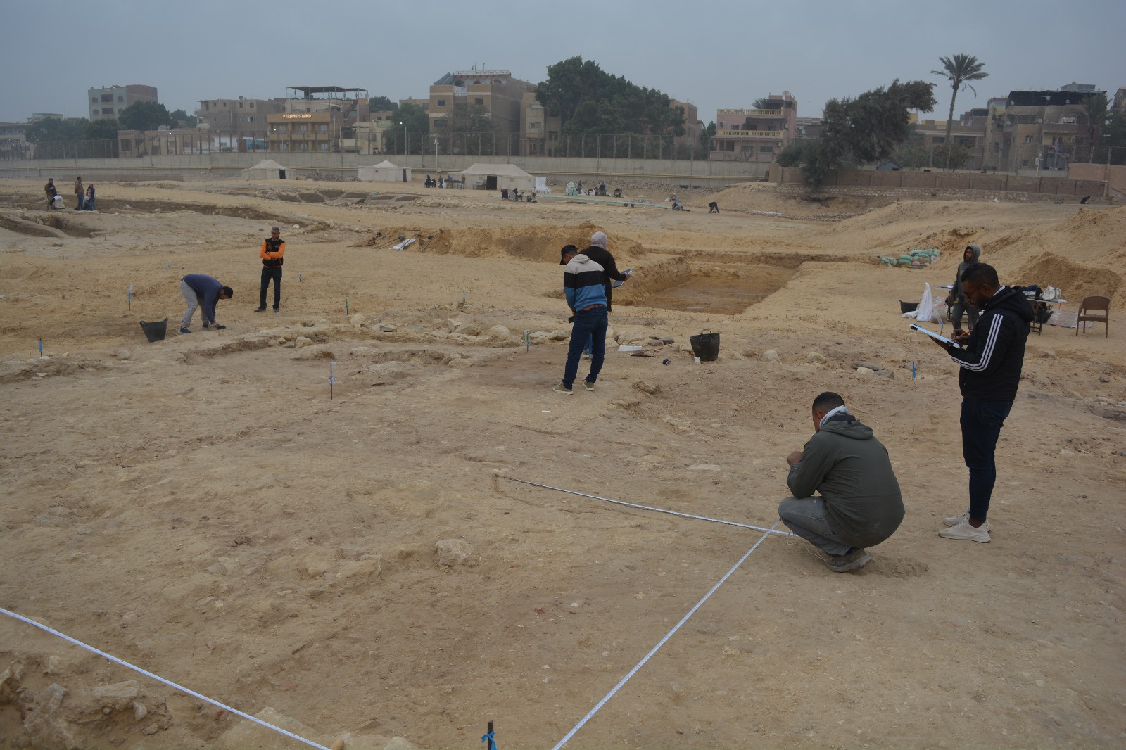 المدرسة الميدانية المُتقدمة للحفائر &lrm;