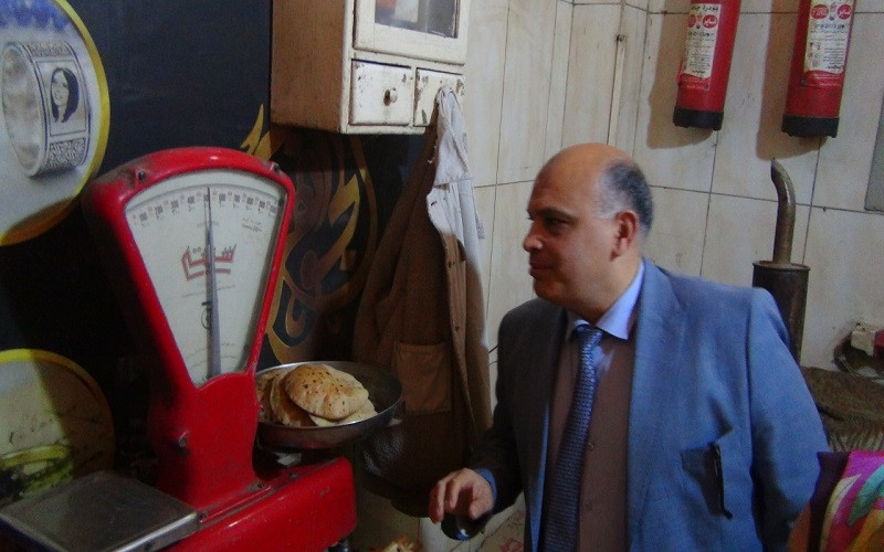 لجنة إعلامية تتابع جهود العمل التمويني ميدانيا فى بني سويف