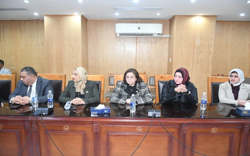 محافظ الفيوم