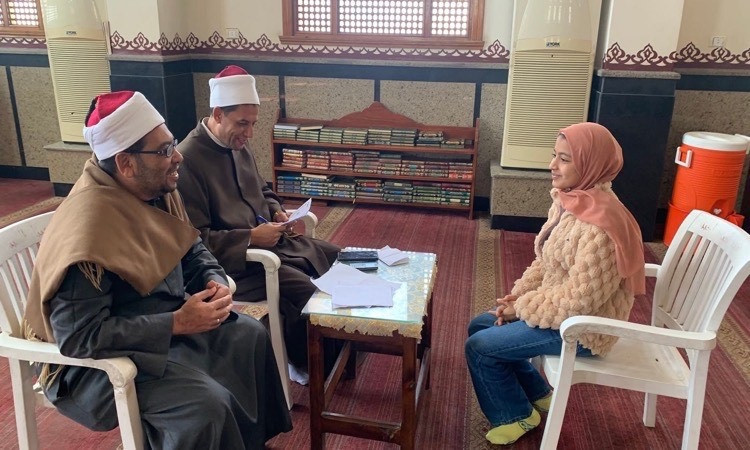 عمرة وجوائز مالية