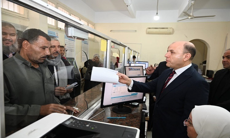 محافظ الغربية يتفقد المحلة ويوجه بسرعة الانتهاء من المبنى الجديد لخدمة