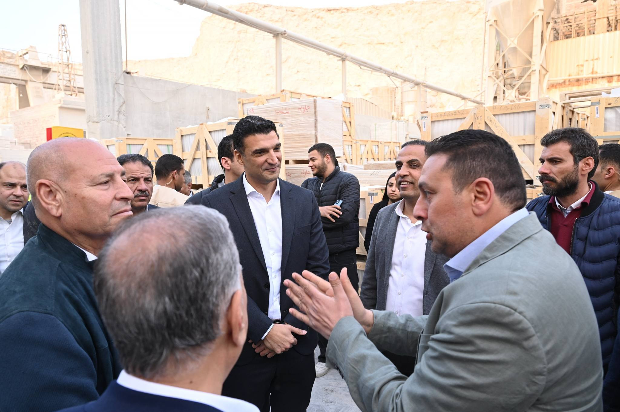 وزير الصناعة