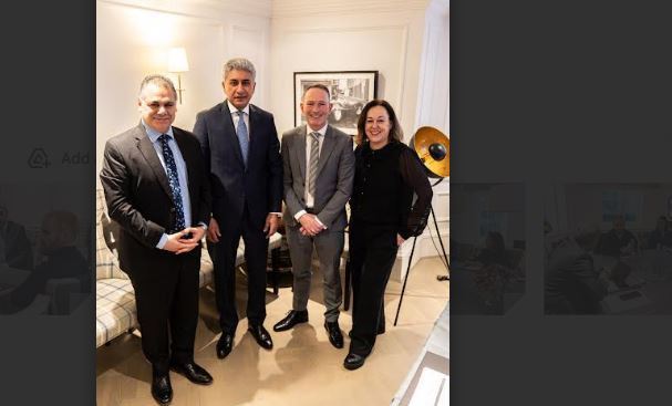 وزير السياحة