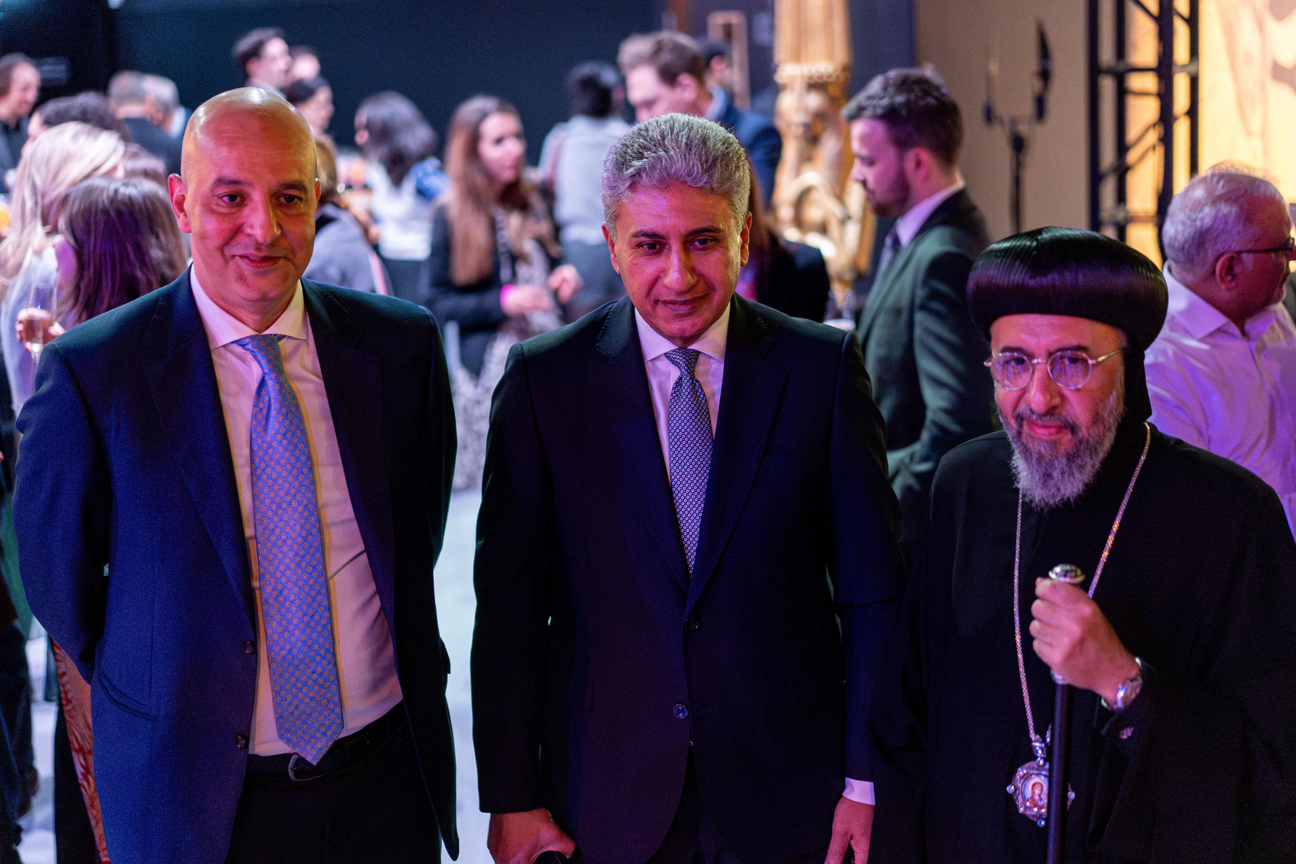 شريف فتحي  وزير السياحة والآثار