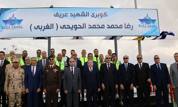 الفريق أسامة ربيع ومحافظ الإسماعيلية يشهدان افتتاح كباري 