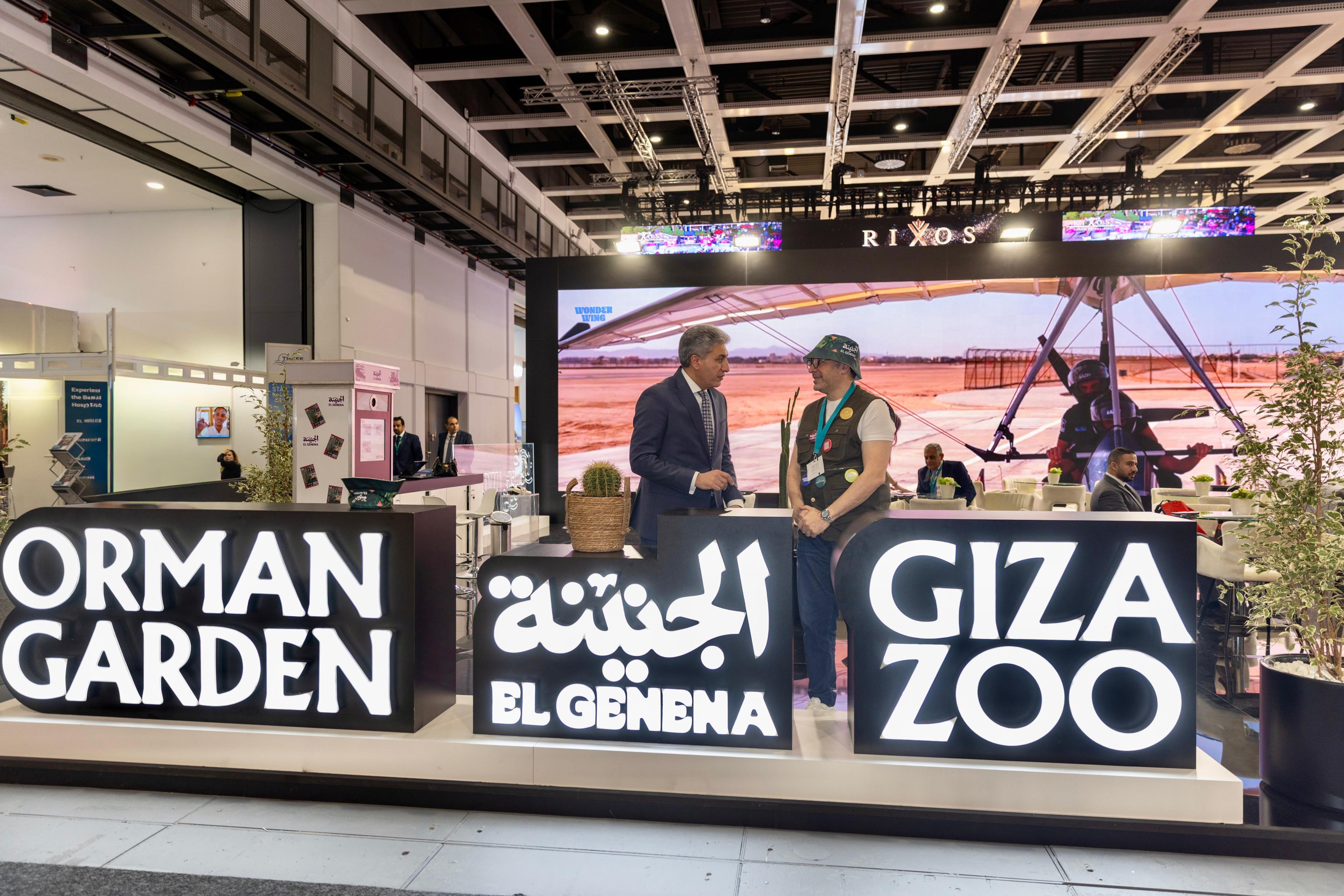 وزير السياحة والآثار يفتتح الجناح المصري المُشارك في فعاليات بورصة بر