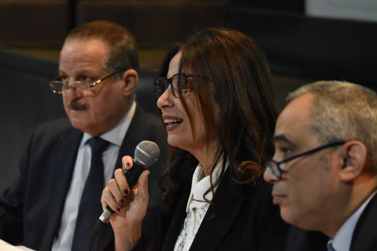 وزيرة الثقافة