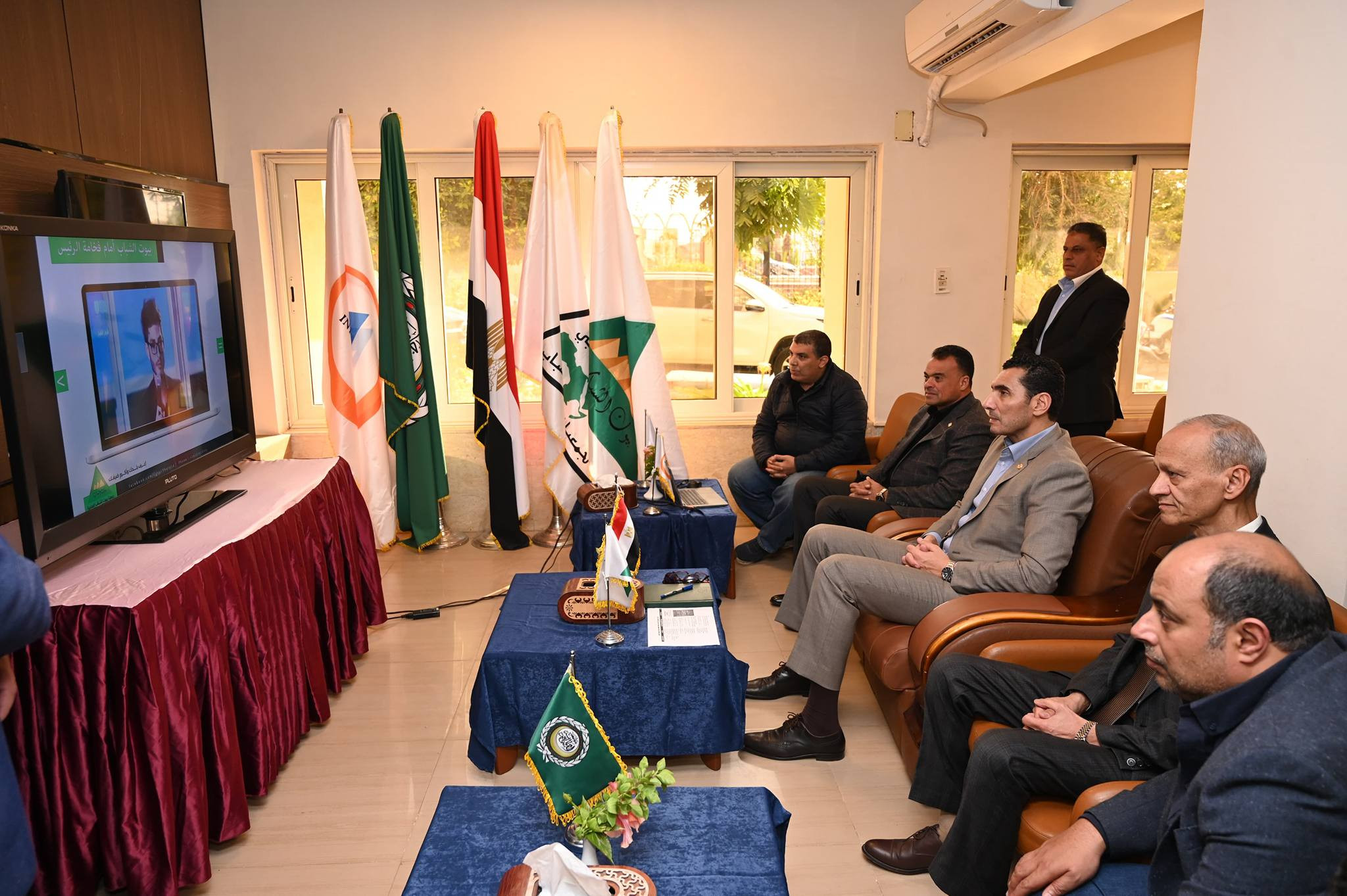 وزير الشباب والرياضة