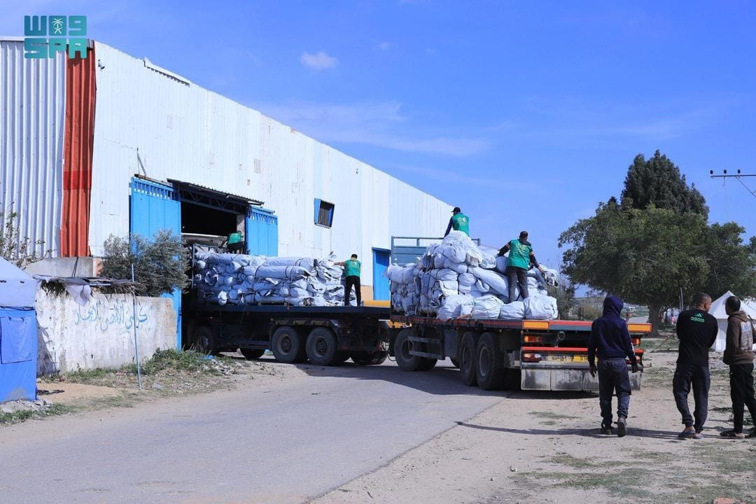 قافلة مساعدات