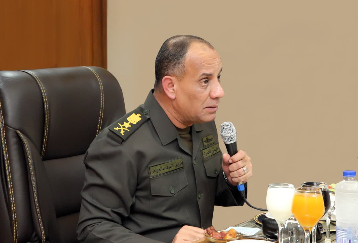 وزير الدفاع