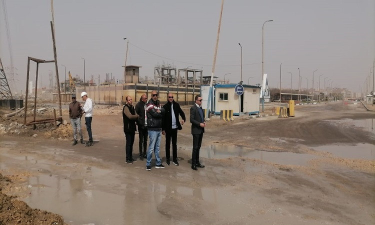 نائب محافظ بورسعيد يتابع إصلاح كسر خط الطرد بالمنطقة الصناعية