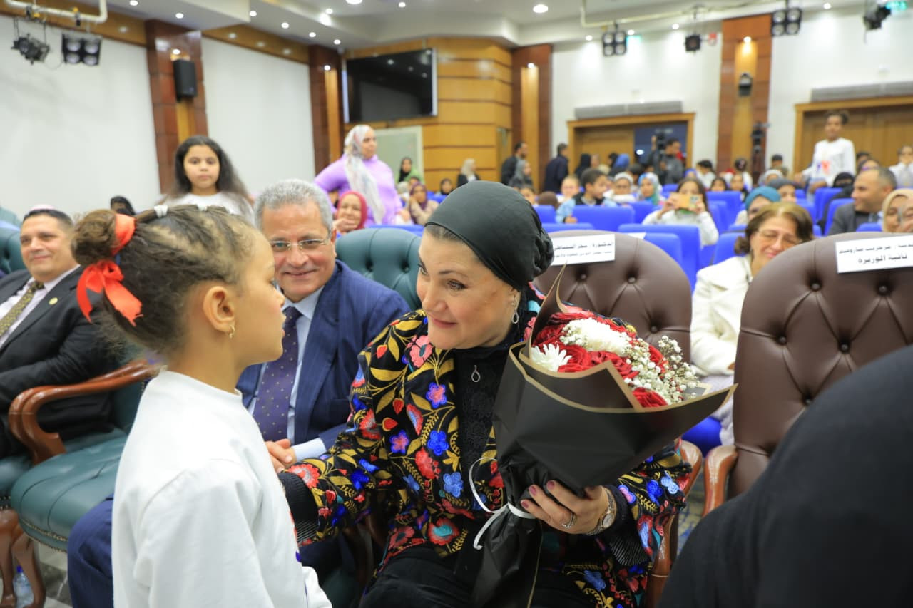 رئيسة المجلس القومي للطفولة والأمومة تشهد ختام أعمال مبادرة 