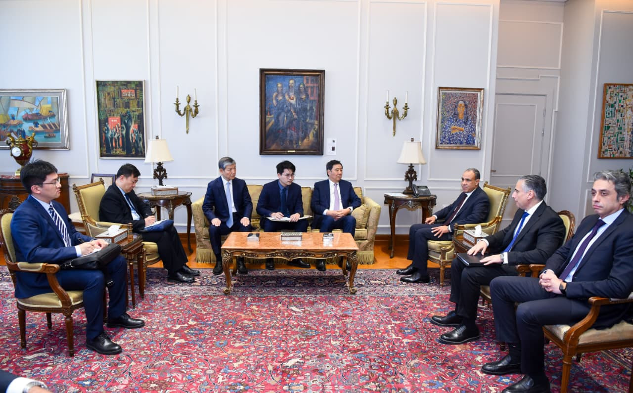 وزير الخارجية والصين