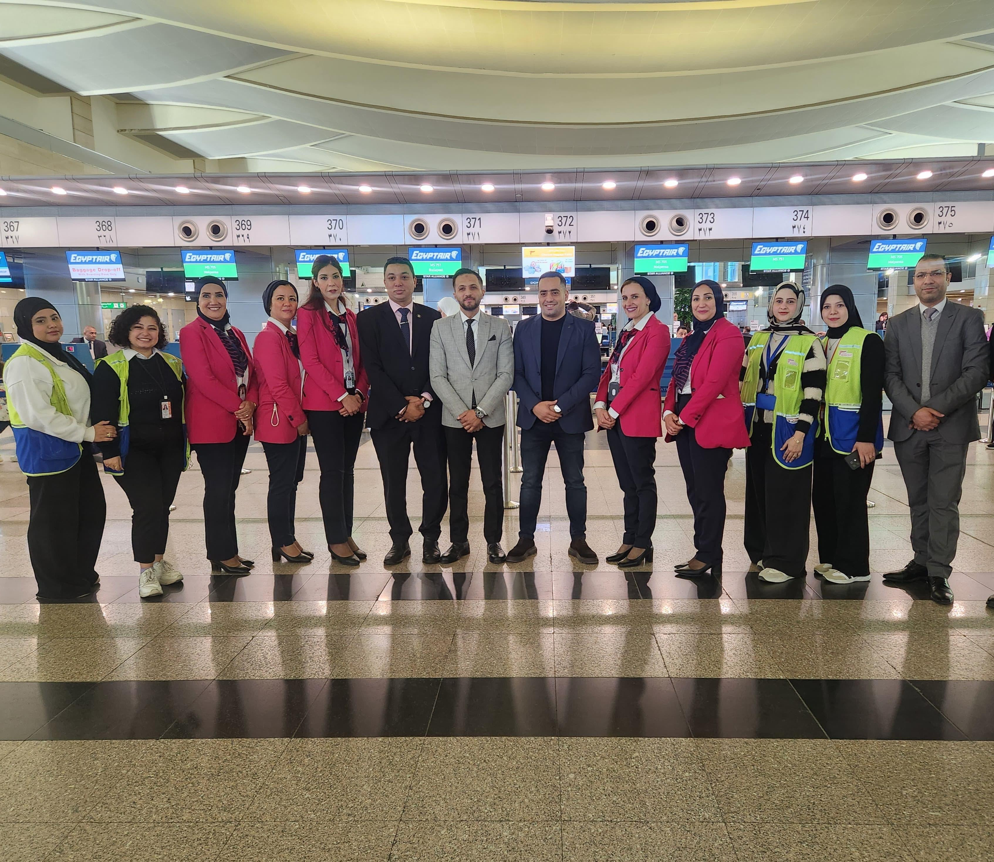 مطار القاهرة