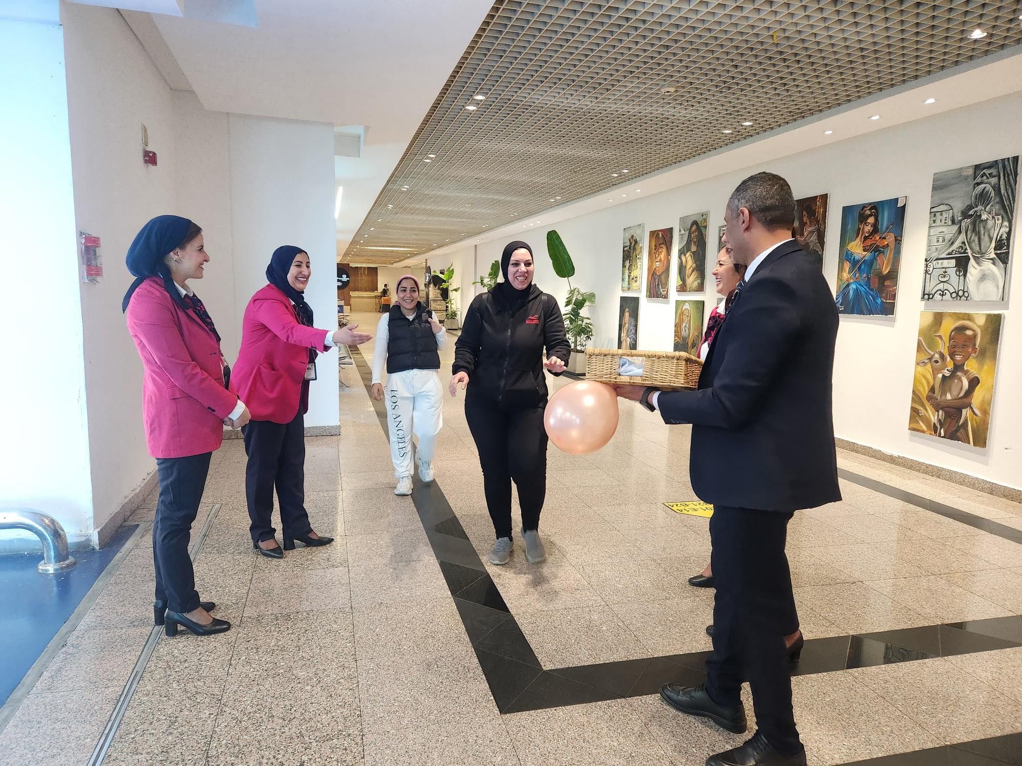 مطار القاهرة