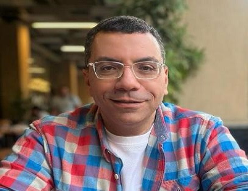 الناقد احمد فرغلي