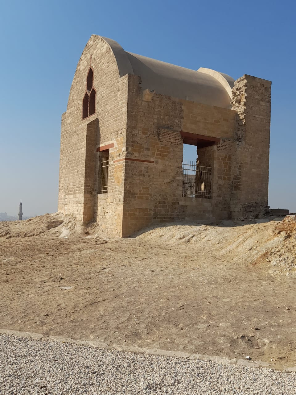 اعمال الترميم بالقلعة