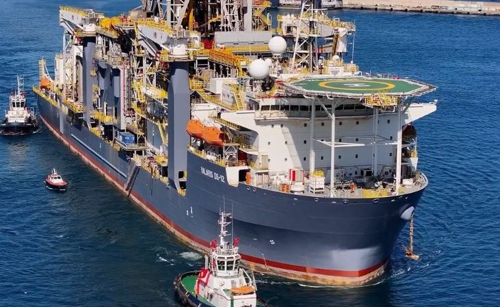 فالاريس دي إس 12