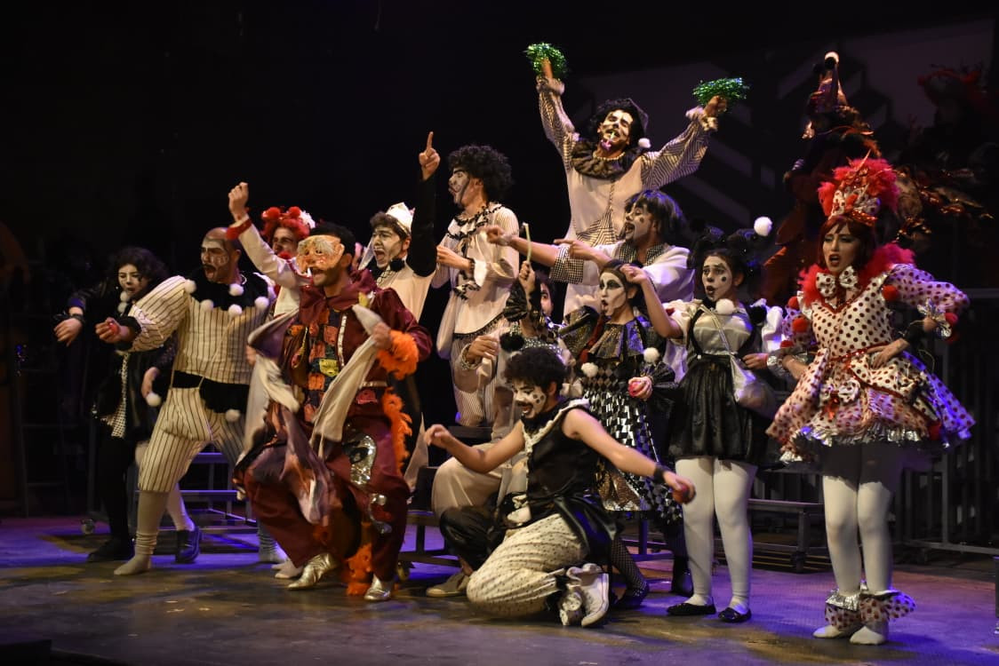 المسارح في العيد