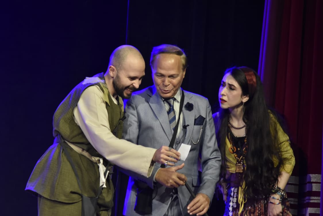 المسارح في العيد