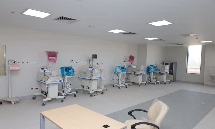 محافظ الجيزة يتفقد التجهيزات النهائية بمستشفى بولاق الدكرور قبل الافتت